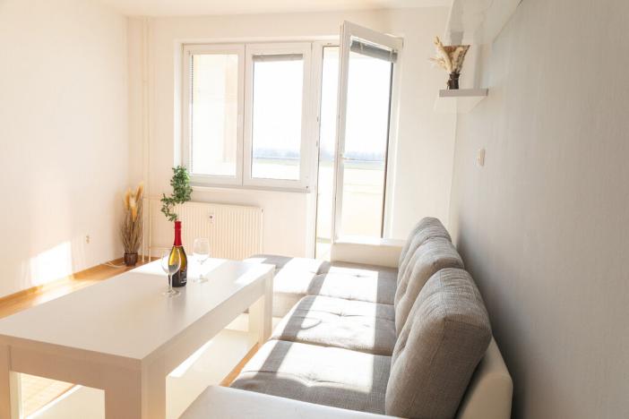 Prodej bytu 2+kk, Hluboká nad Vltavou, Nerudova, 42 m2