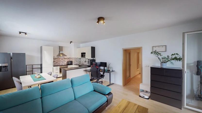 Prodej bytu 2+kk, Praha - Horní Měcholupy, Modenská, 64 m2