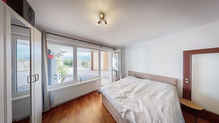 Prodej bytu 2+kk, Praha - Horní Měcholupy, Modenská, 64 m2