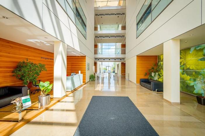 Pronájem kanceláře, Praha - Třebonice, Řevnická, 329 m2