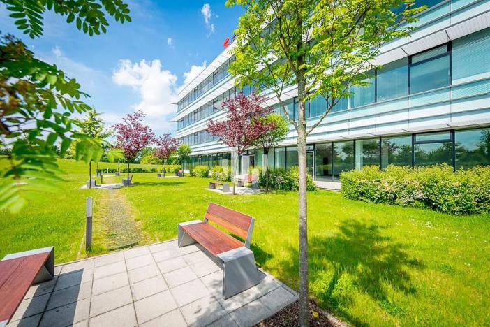 Pronájem kanceláře, Praha - Třebonice, Řevnická, 329 m2