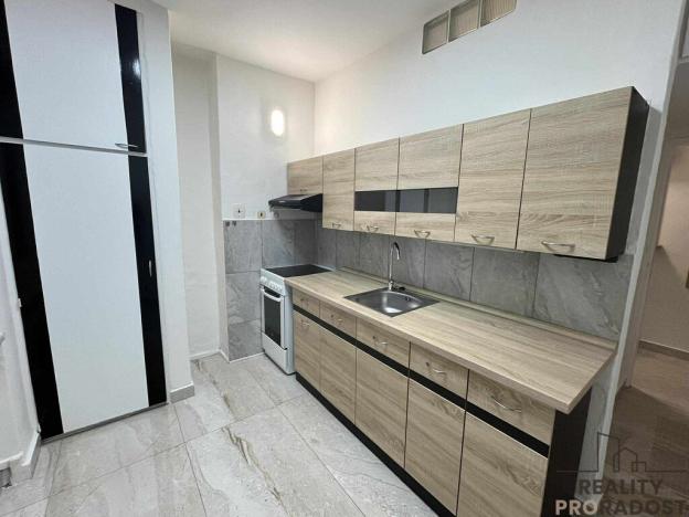 Pronájem bytu 2+1, Moravský Krumlov, Husova, 48 m2