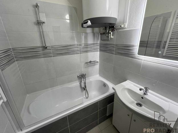 Pronájem bytu 2+1, Moravský Krumlov, Husova, 48 m2