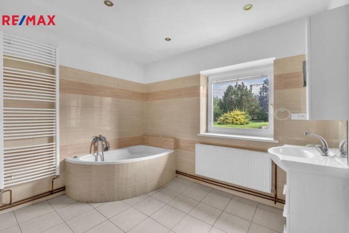 Prodej rodinného domu, Radostov, 187 m2