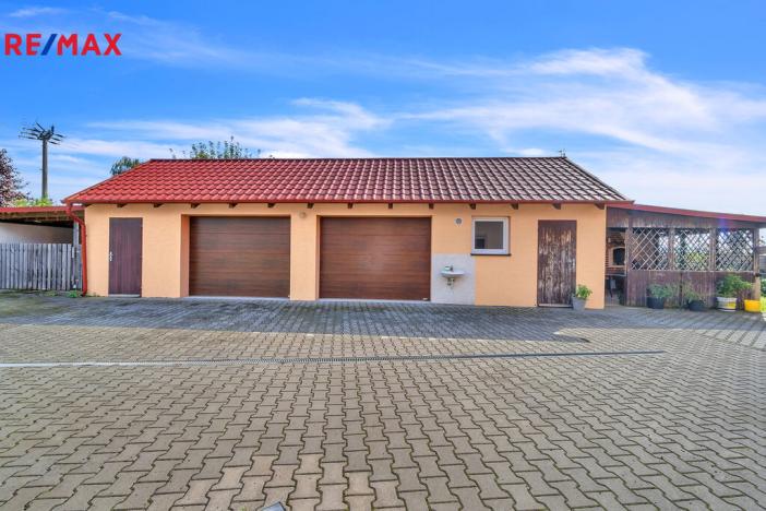 Prodej rodinného domu, Radostov, 187 m2