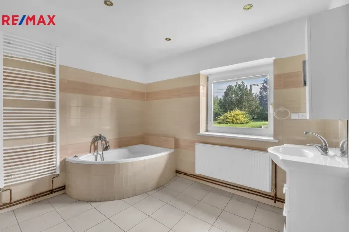 Prodej rodinného domu, Radostov, 187 m2