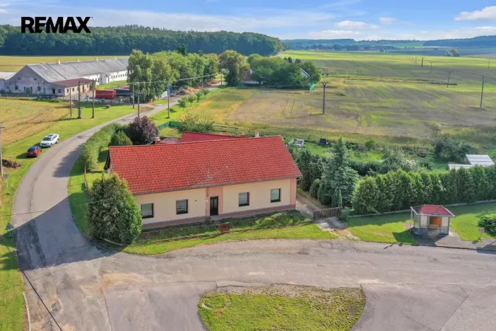 Prodej rodinného domu, Radostov, 187 m2