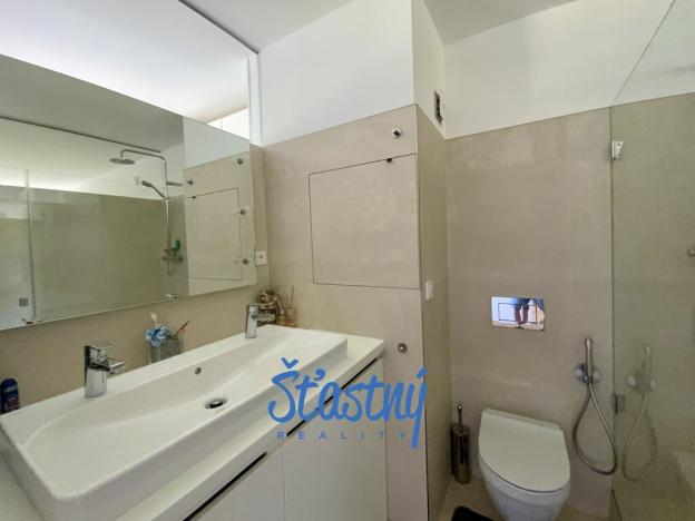 Prodej bytu 3+1, Špindlerův Mlýn - Bedřichov, 75 m2