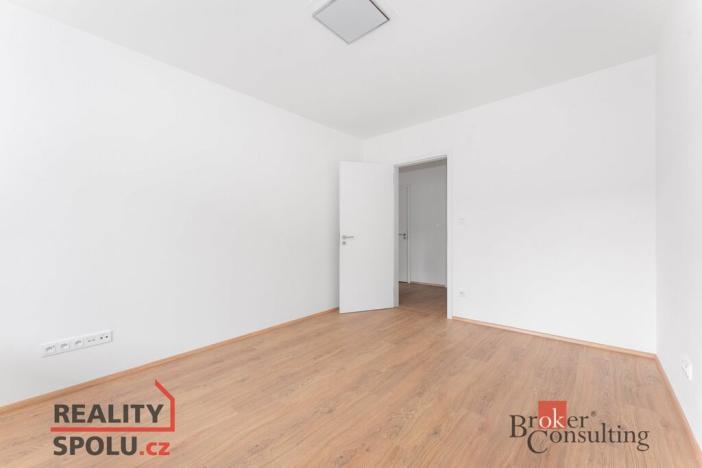 Pronájem bytu 2+kk, Pardubice - Zelené Předměstí, Smilova, 58 m2