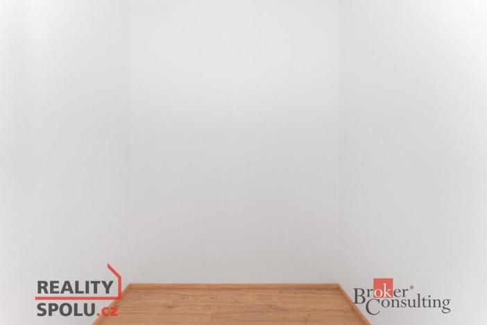 Pronájem bytu 2+kk, Pardubice - Zelené Předměstí, Smilova, 58 m2