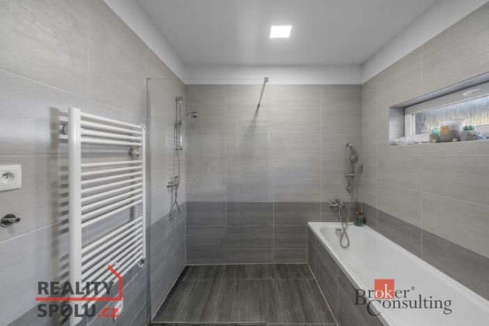 Prodej rodinného domu, Krnov - Pod Cvilínem, Nerudova, 135 m2