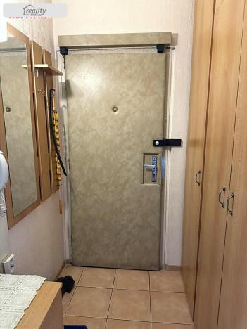Prodej bytu 4+1, Praha - Řepy, Vondroušova, 86 m2