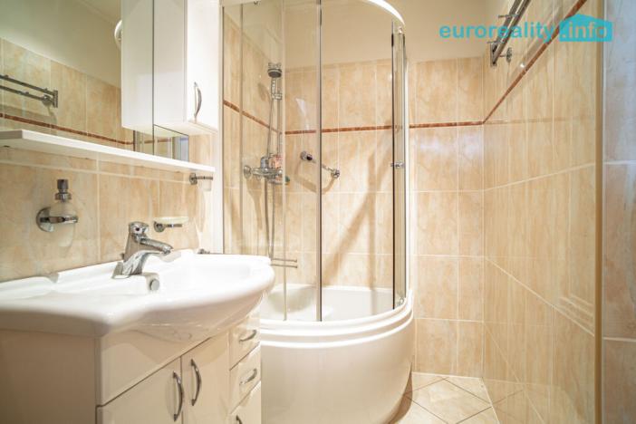 Prodej bytu 1+1, Mariánské Lázně, Hlavní třída, 35 m2