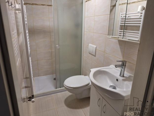 Pronájem bytu 1+1, Děčín, Horská, 38 m2