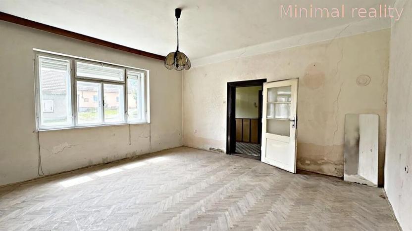 Prodej rodinného domu, Rašovice, 184 m2