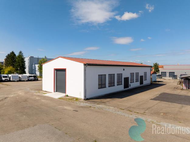 Pronájem skladu, České Budějovice, 340 m2