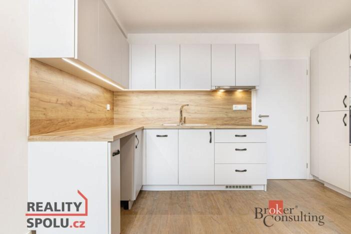 Pronájem bytu 2+kk, Opava - Kateřinky, Rolnická, 44 m2