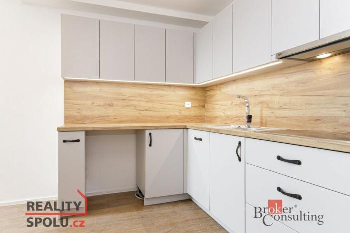 Pronájem bytu 2+kk, Opava - Kateřinky, Rolnická, 44 m2