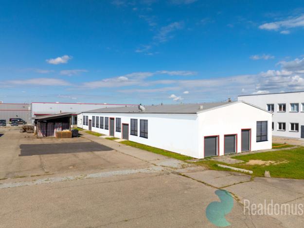 Pronájem skladu, České Budějovice, 840 m2