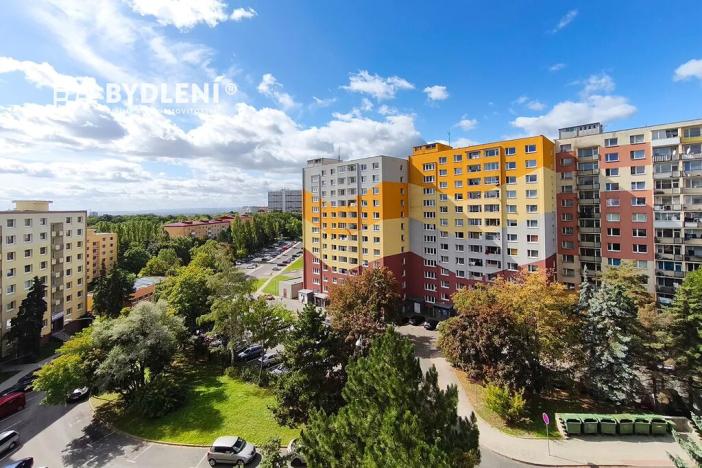 Pronájem bytu 3+1, Chomutov, Dřínovská, 77 m2