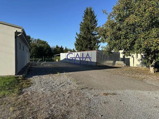 Pronájem obchodního prostoru, Louka, 597 m2