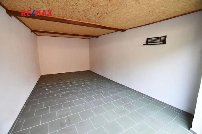 Pronájem garáže, Karviná, Svatopluka Čecha, 22 m2