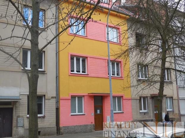 Pronájem bytu 1+kk, Plzeň, Kostelní, 27 m2