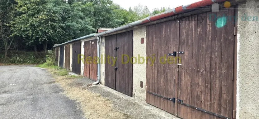 Pronájem garáže, Opava, Bochenkova, 20 m2