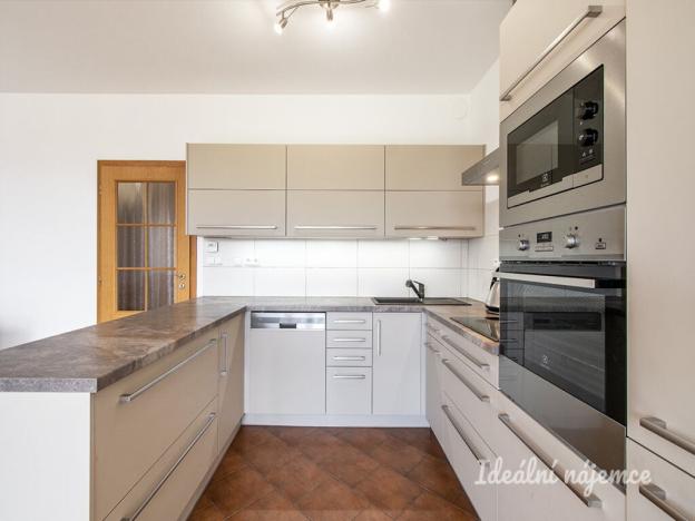 Pronájem bytu 3+kk, Praha - Kunratice, Pod Haltýřem, 73 m2