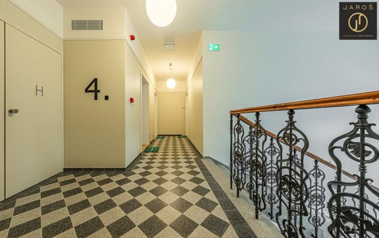 Prodej bytu 2+kk, Praha - Holešovice, U průhonu, 47 m2