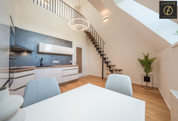 Prodej bytu 2+kk, Praha - Holešovice, U průhonu, 47 m2