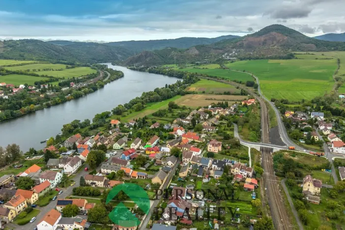 Prodej rodinného domu, Libochovany, 270 m2