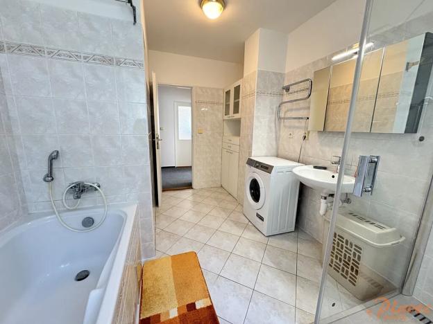 Pronájem bytu 3+1, Praha - Nebušice, Na Malé Šárce, 102 m2