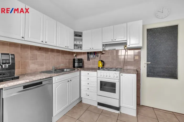 Prodej bytu 2+1, Nymburk, Mládežnická, 73 m2