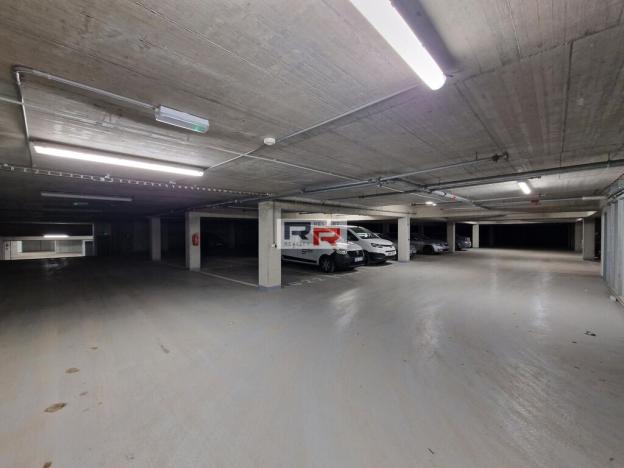 Pronájem garážového stání, Olomouc, Camilla Sitteho, 13 m2