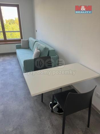 Pronájem bytu 1+kk, Pardubice - Polabiny, Labský Palouk, 32 m2