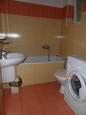 Pronájem bytu 2+kk, Opava - Předměstí, třída Spojenců, 46 m2