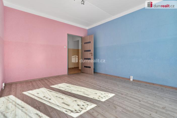 Prodej bytu 2+1, Hroznětín, Sídliště, 59 m2