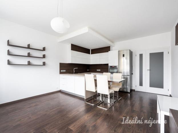 Pronájem bytu 3+kk, Praha - Modřany, Fikerova, 87 m2
