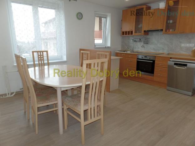 Pronájem bytu 2+1, Opava, Přerovecká, 67 m2