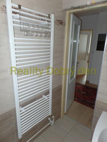 Pronájem bytu 2+1, Opava, Přerovecká, 67 m2