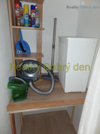 Pronájem bytu 2+1, Opava, Přerovecká, 67 m2