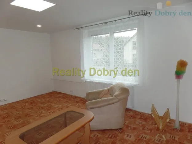 Pronájem bytu 2+1, Opava, Přerovecká, 67 m2