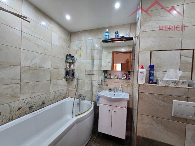 Prodej bytu 4+1, Jirkov, 92 m2