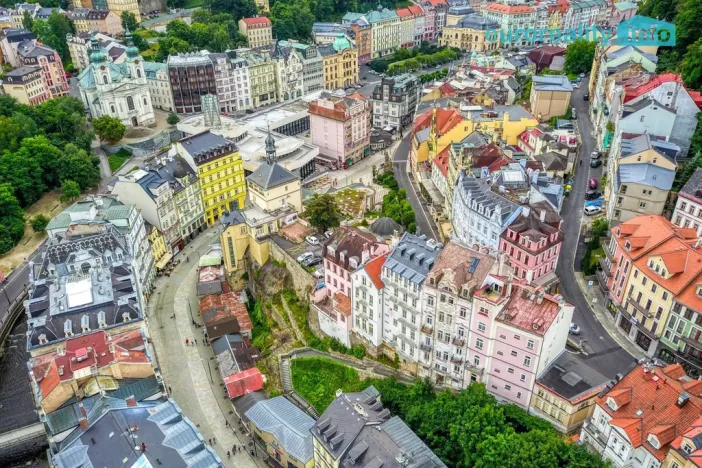 Prodej atypického bytu, Karlovy Vary, Zámecký vrch, 301 m2