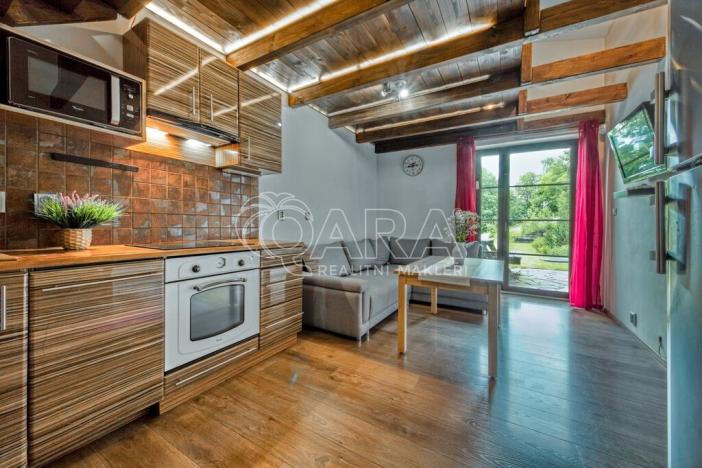 Prodej rodinného domu, Vrchlabí - Hořejší Vrchlabí, 429 m2