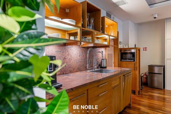 Prodej kanceláře, Praha - Smíchov, Švédská, 123 m2