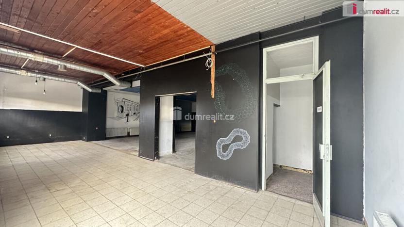 Pronájem obchodního prostoru, Břeclav - Charvátská Nová Ves, Na Valtické, 200 m2