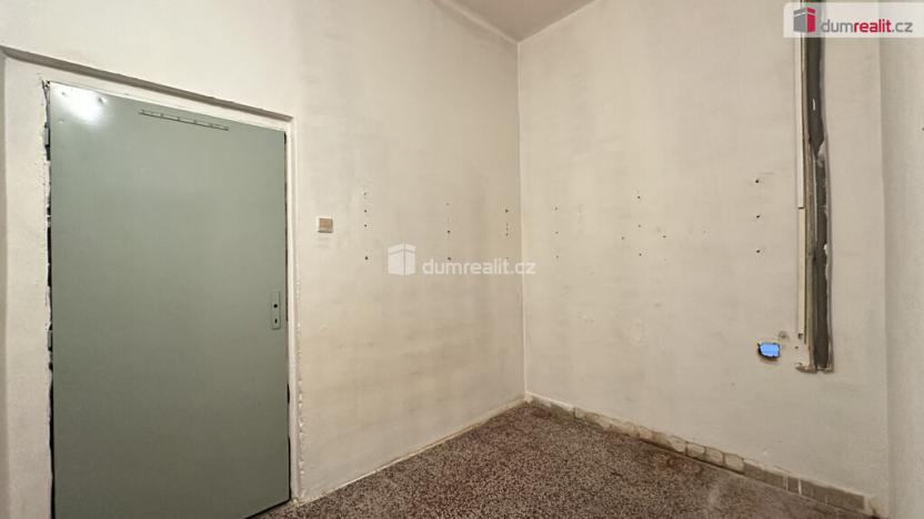 Pronájem obchodního prostoru, Břeclav - Charvátská Nová Ves, Na Valtické, 200 m2