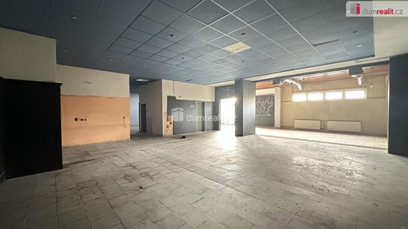 Pronájem obchodního prostoru, Břeclav - Charvátská Nová Ves, Na Valtické, 200 m2